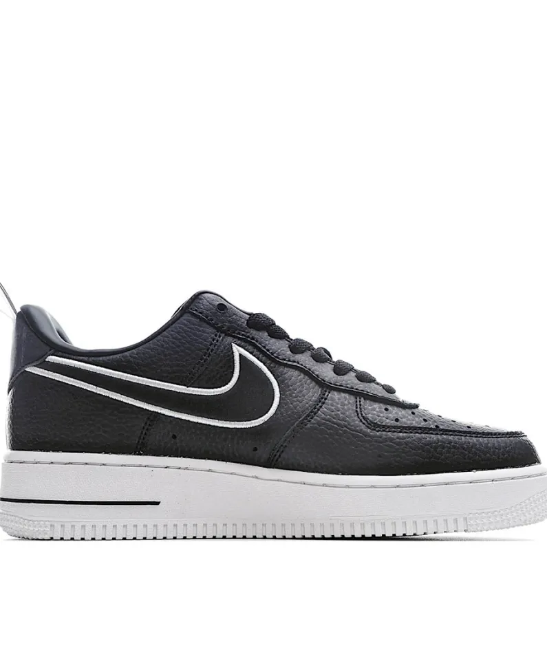 Nike Air Force 1 Black & White