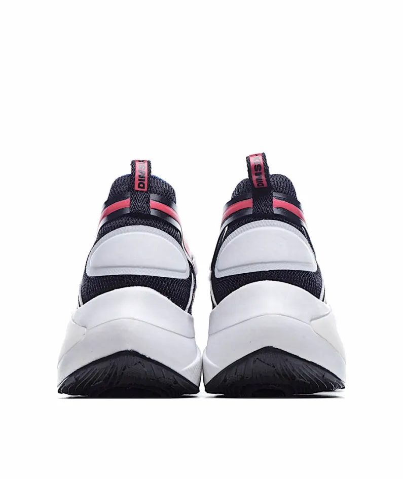 Nike CHANEL x Nike Signal DIMSIX Running Shoe