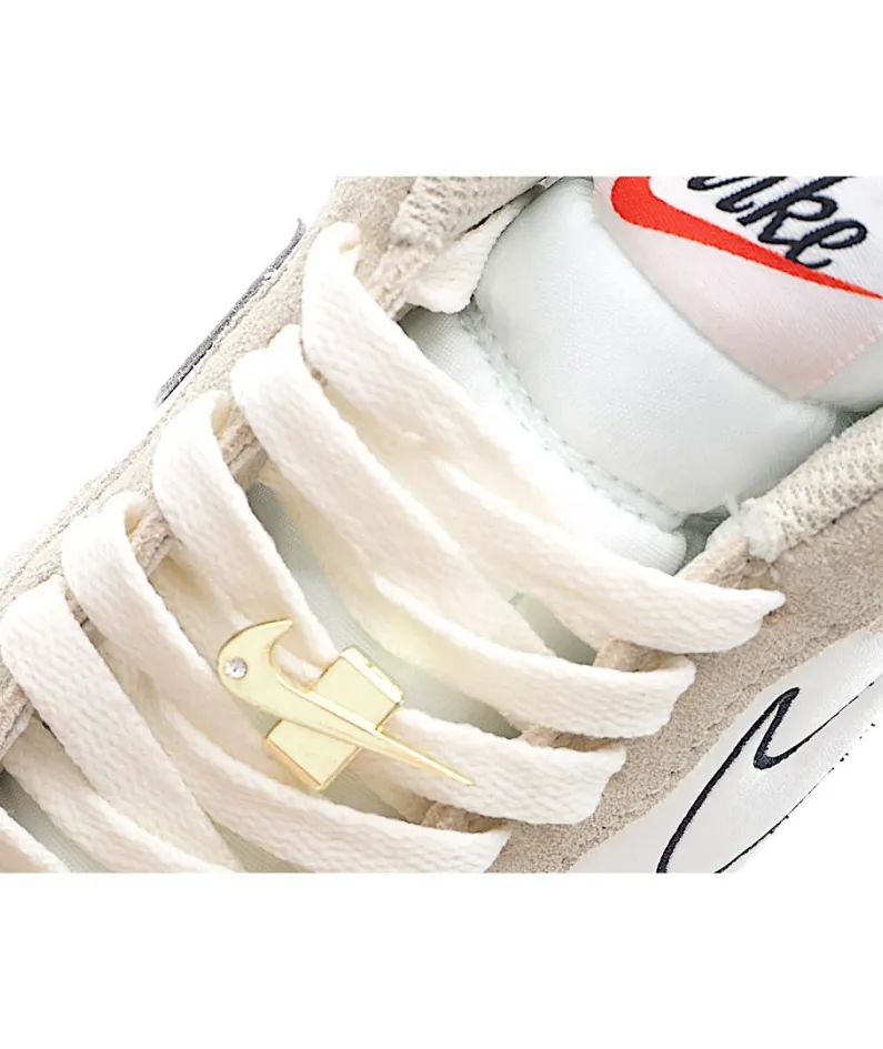 Nike Air Force Low Low-Top Sneakers
