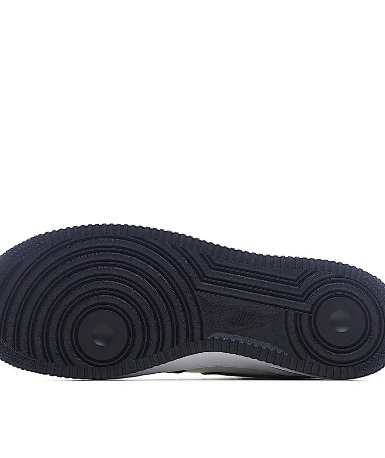 Nike Air Force 1 Mid Black & White