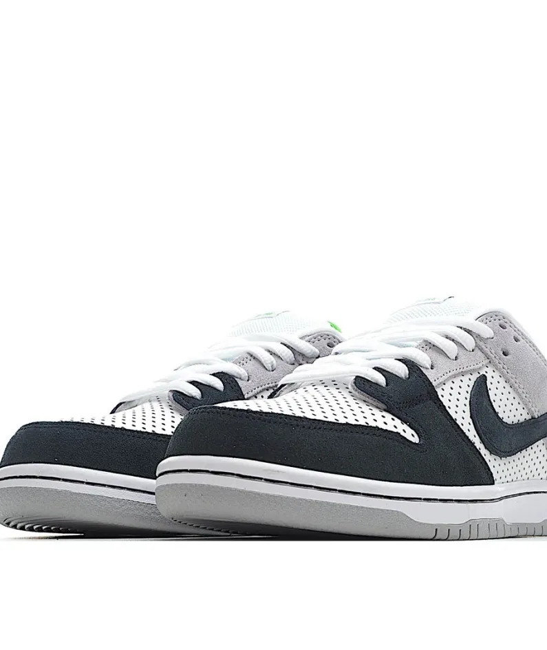 Nike SB Dunk Low Pro SB Sneakers
