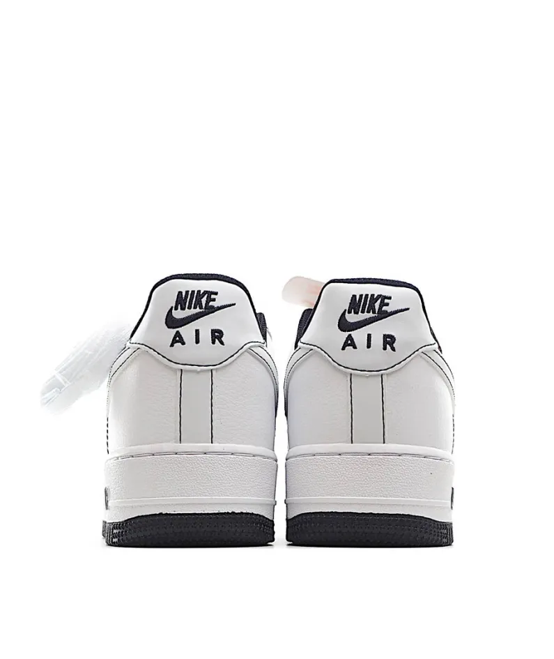 Nike Air Force 1 Low 07 Low Top Sneakers