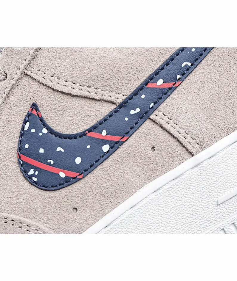 Nike Air Force 1 Low-Top Sneakers