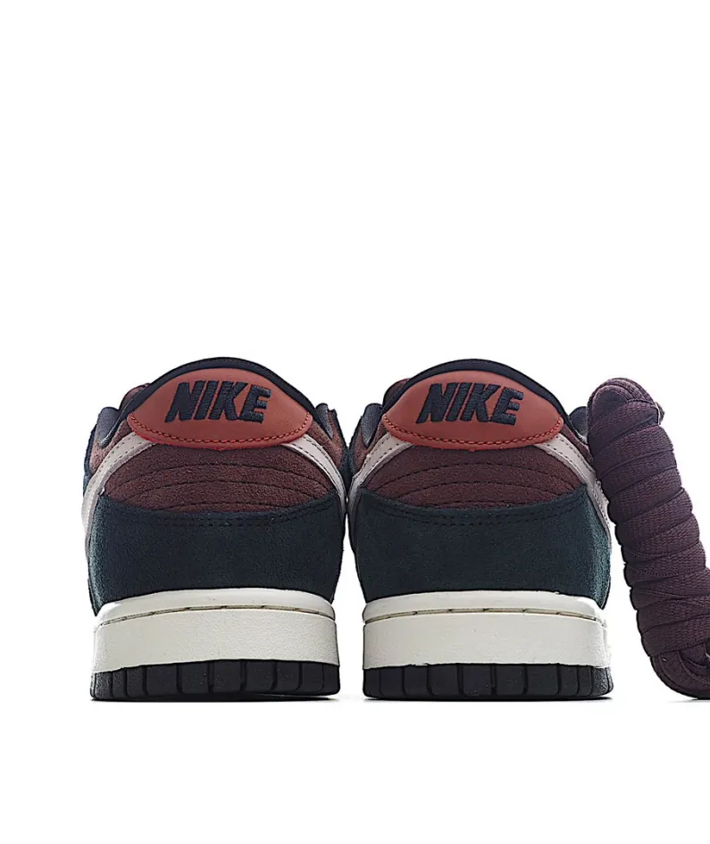 Nike The Clash x Nike SB Dunk Low PROJoe Strummer Low Top