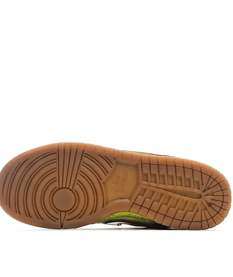 Nike Dunk SB Low Bucks 