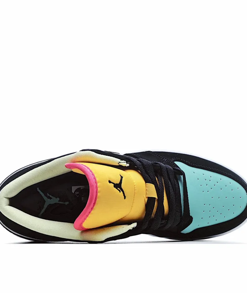 Air Jordan 1 Low SE 'Aurora Green'