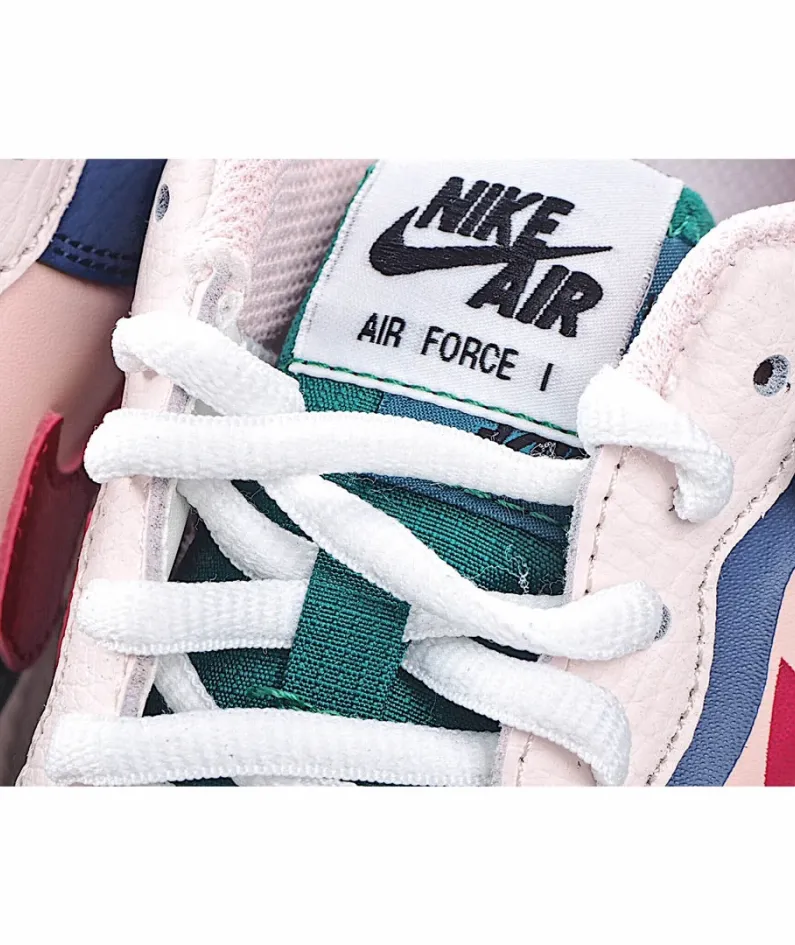 Nike WMNS Air Force 1 Shadow Low-Top Sneakers