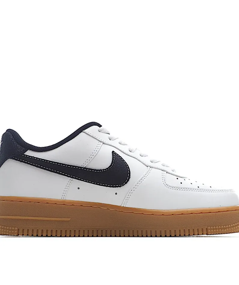Nike Air Force 1 Black & White