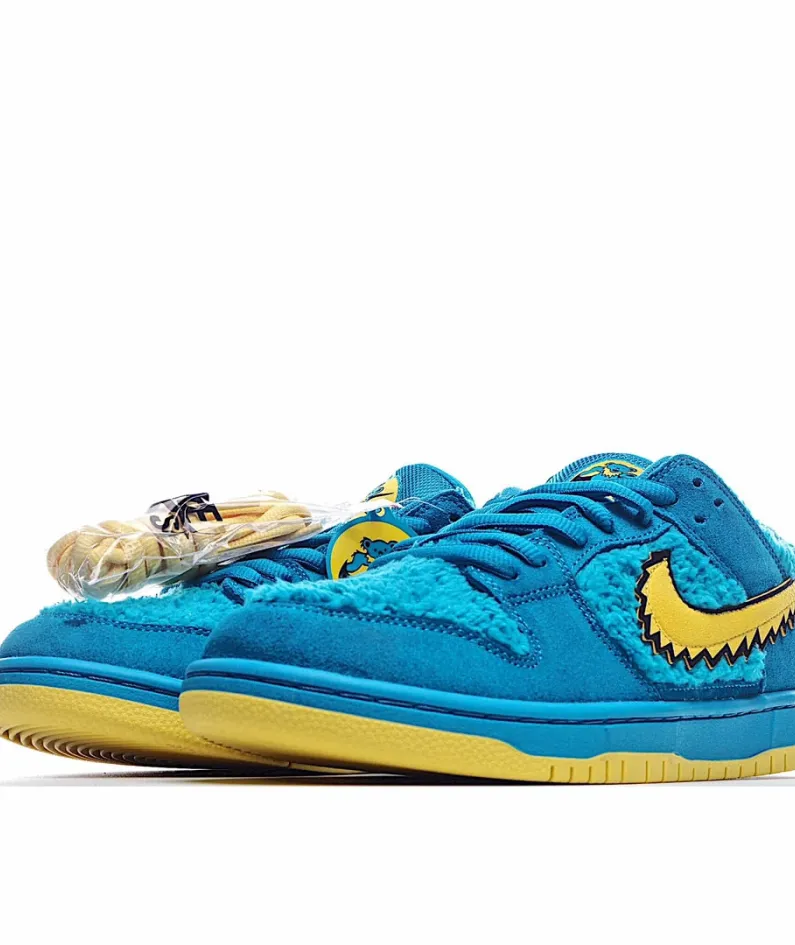 NIKE SB DUNK LOW PRO QS 