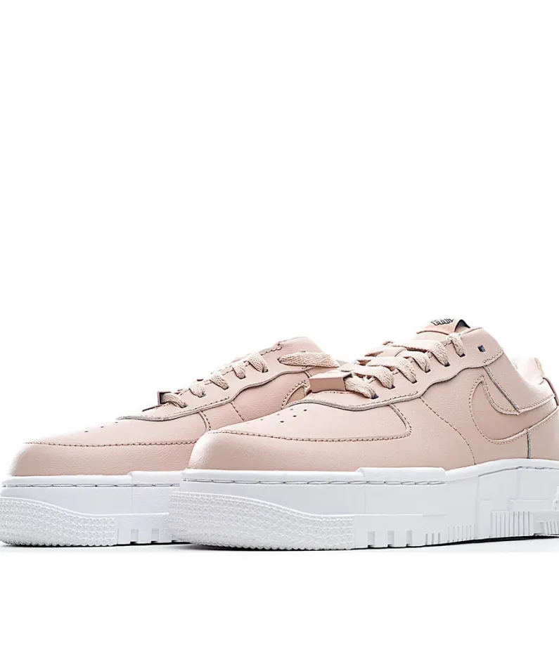 Nike Air Force 1 LV8 Pixel  