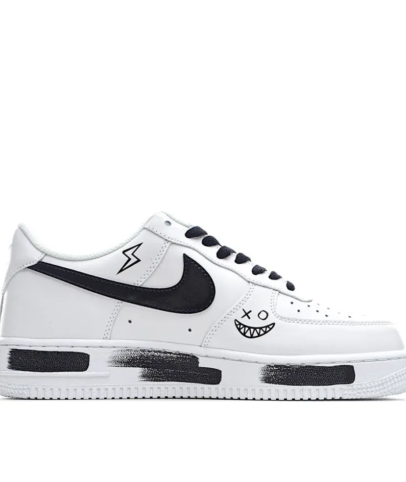 Nike Air Force Sneakers
