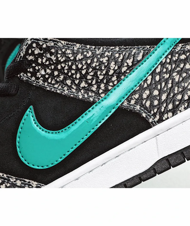 Nike SB Dunk Low PROElephant Sneakers