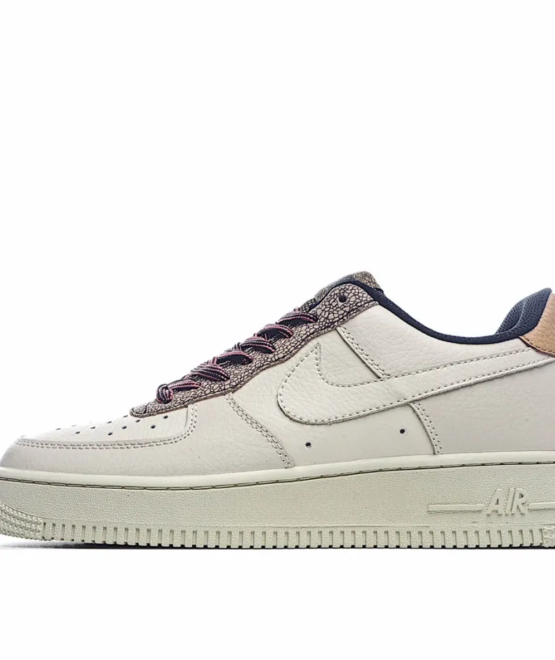 Nike Air Force 1 Low 