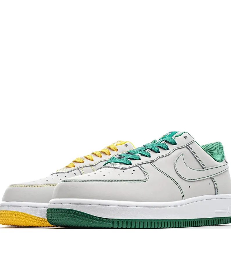 Nike Air Force 1 Low-Top Sneakers