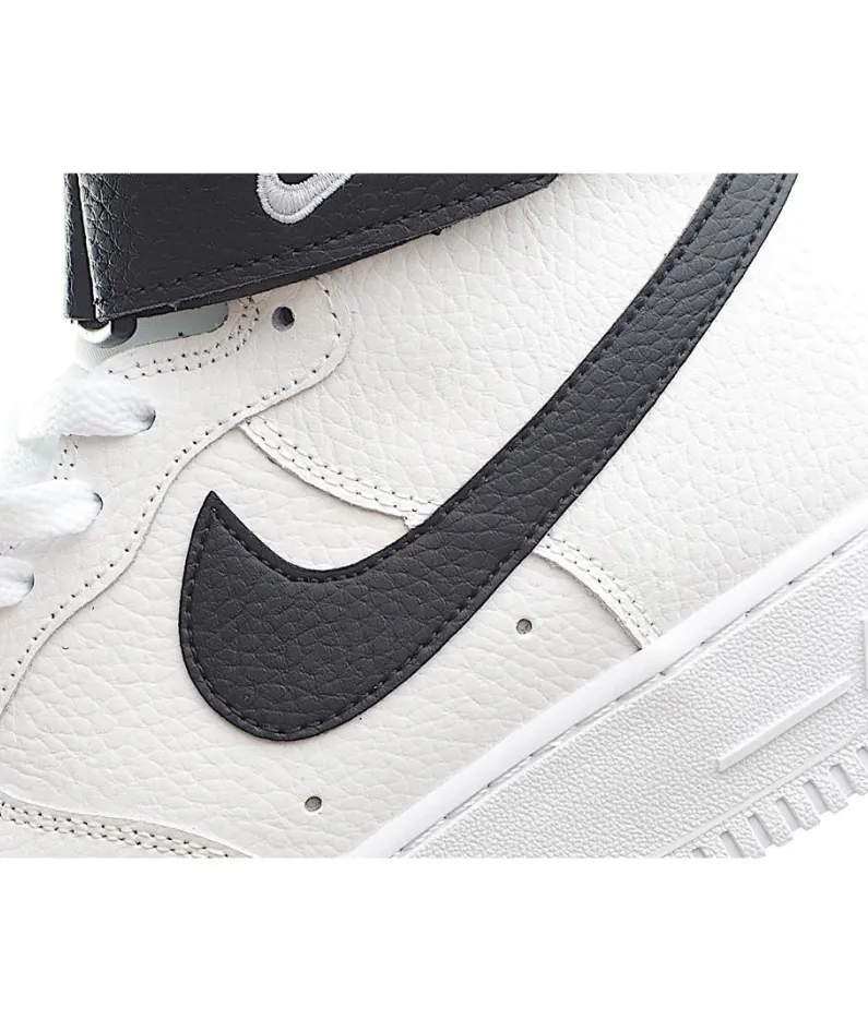 Nike Air Force 1 High '07 White and Black High Top