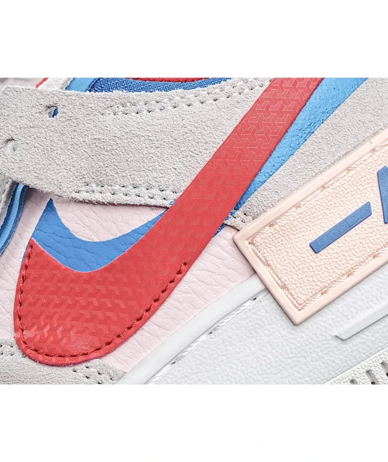 Nike WMNS Air Force 1 Shadow Low-Top Sneakers