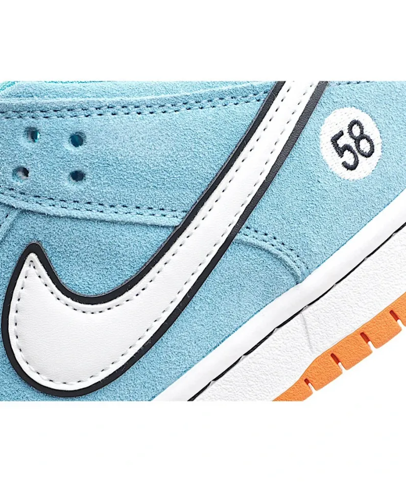 Nike WE CLUB 58 x Nk SB Dunk Low Pro Club 58 Gulf Low Top Sneakers