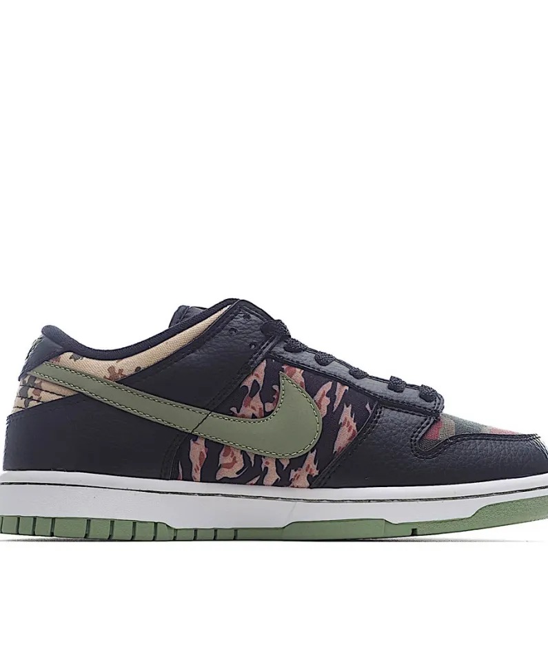 Nike SB Dunk Low “Sail Multi-Camo” 