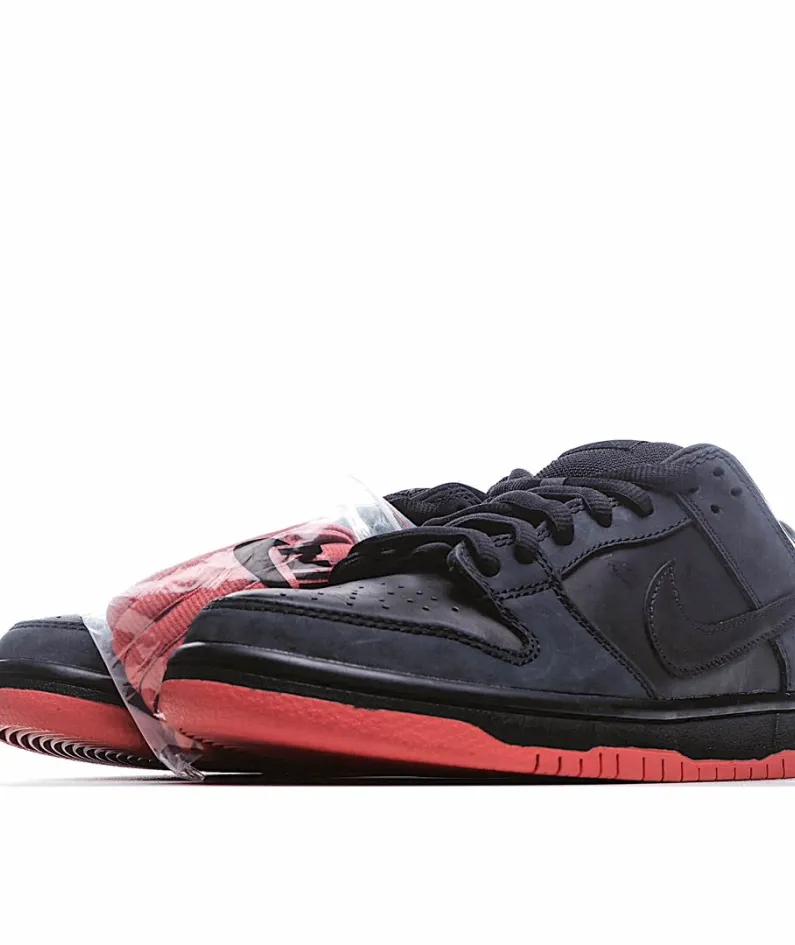 Staple x Nike SB Dunk Low