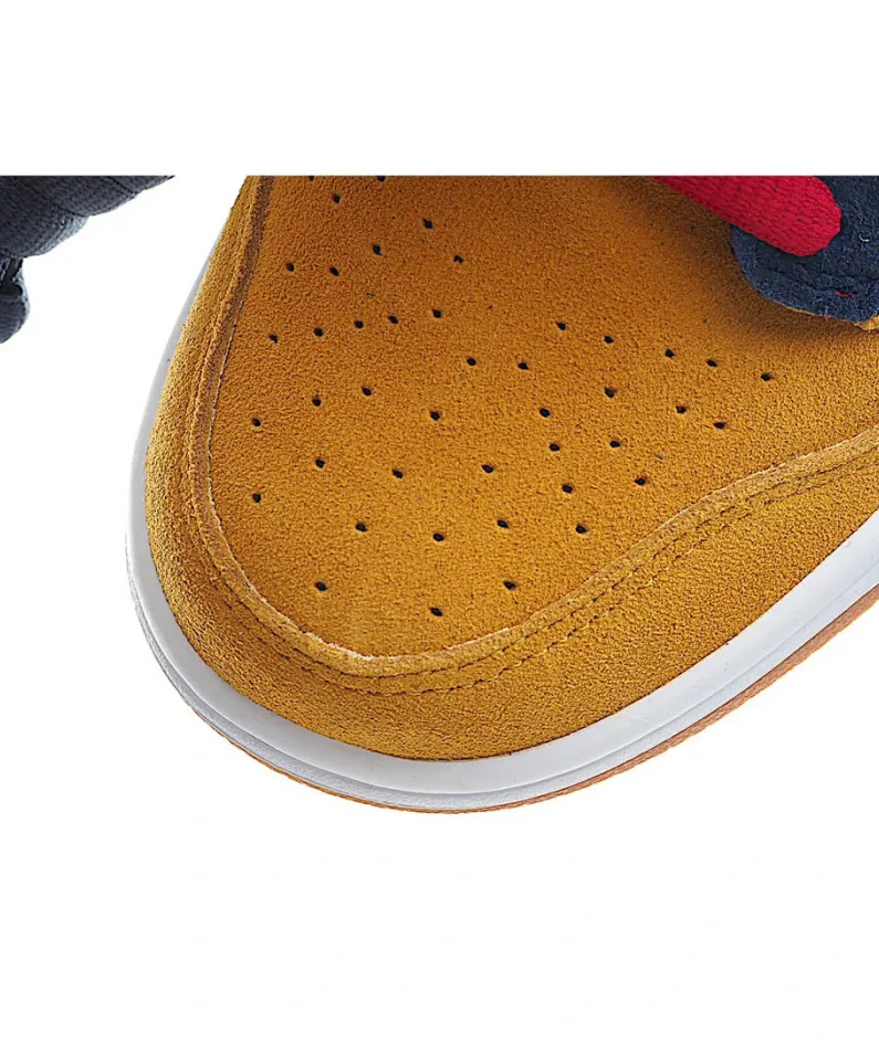 Nike SB Dunk High Pro Low Top Sneakers Blue