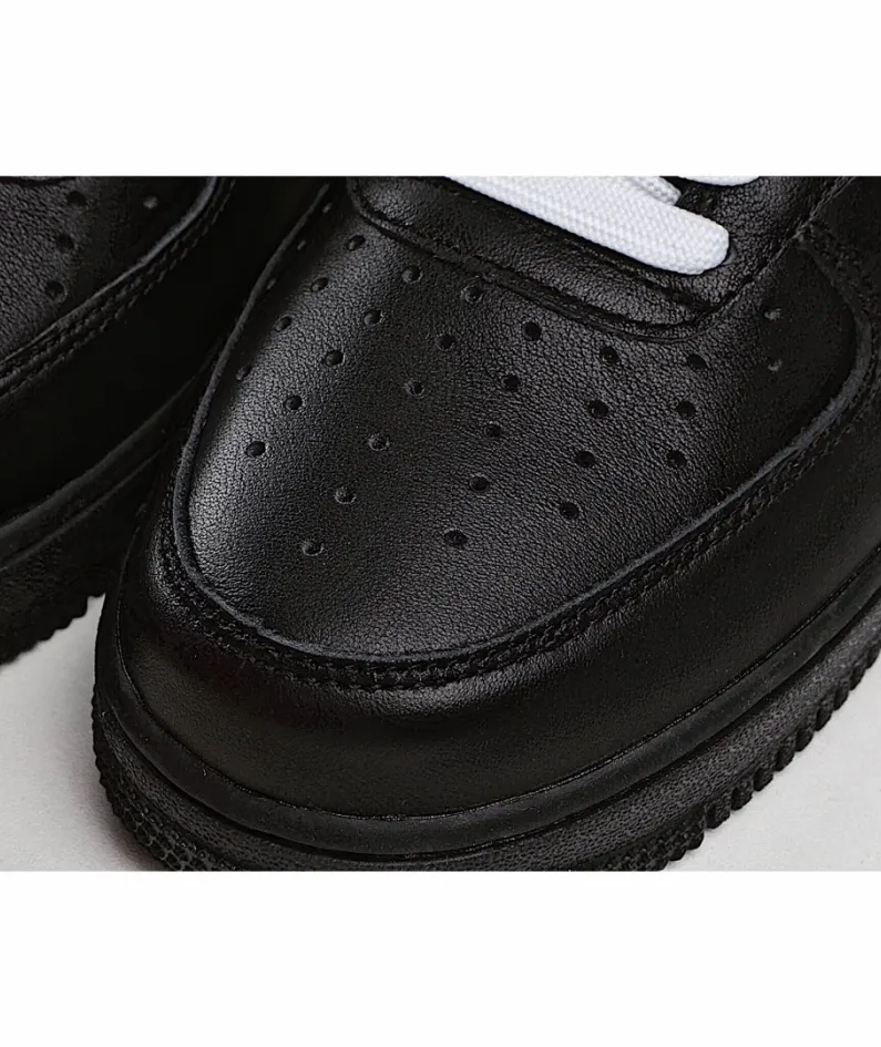 Nike Off White x Air Force 1 x MoMA  