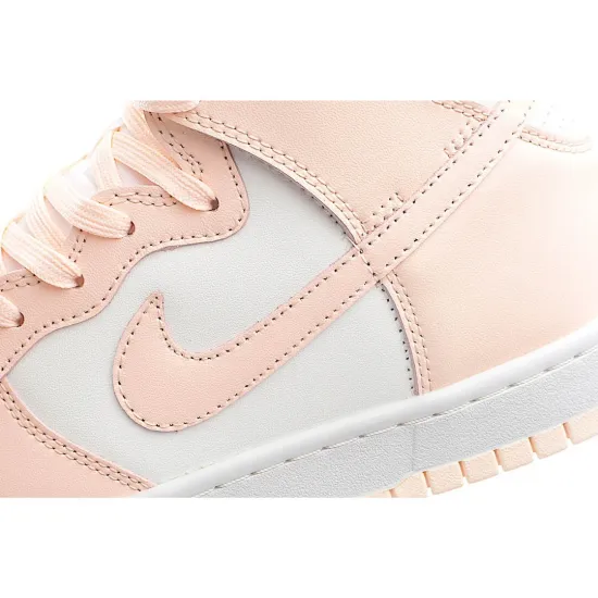 Nike SB  Dunk High “Crimson Tint”   粉 