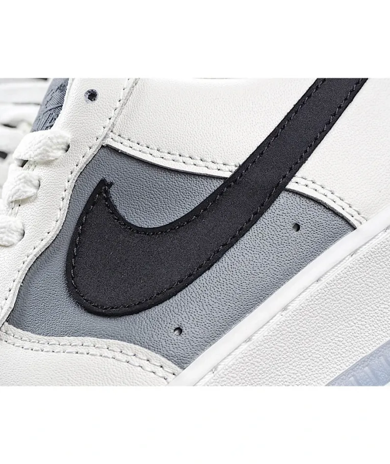 NikeAir Force 1 Low