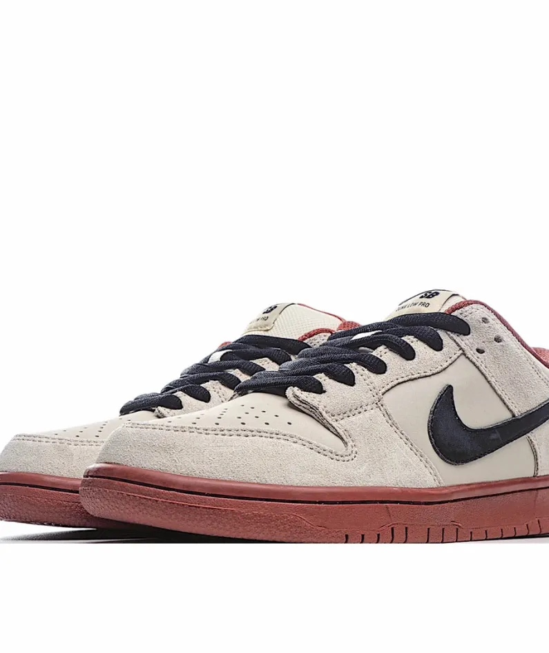 Nike SB Dunk Low Muslin Off-White