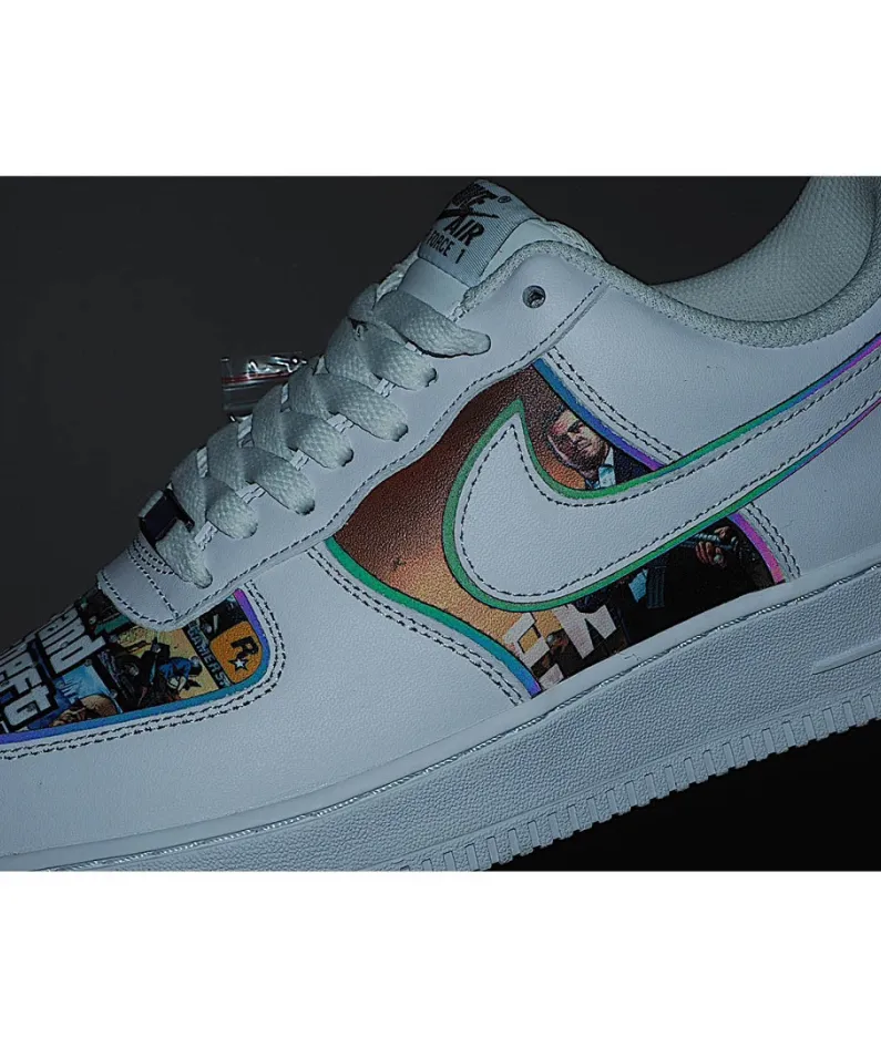 Nike Air Force 107 Low Low Top Sneakers