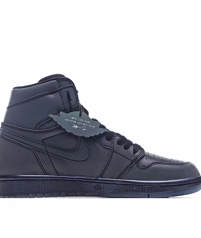 Air Jordan 1 Retro High Zoom 'Fearless'