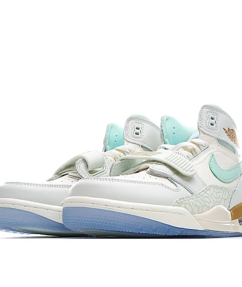 Air Jordan Legacy 3-in-1 312 Basketball Shoe