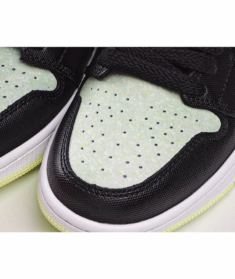 Wmns Air Jordan 1 Mid SE 'Black Barely Volt'