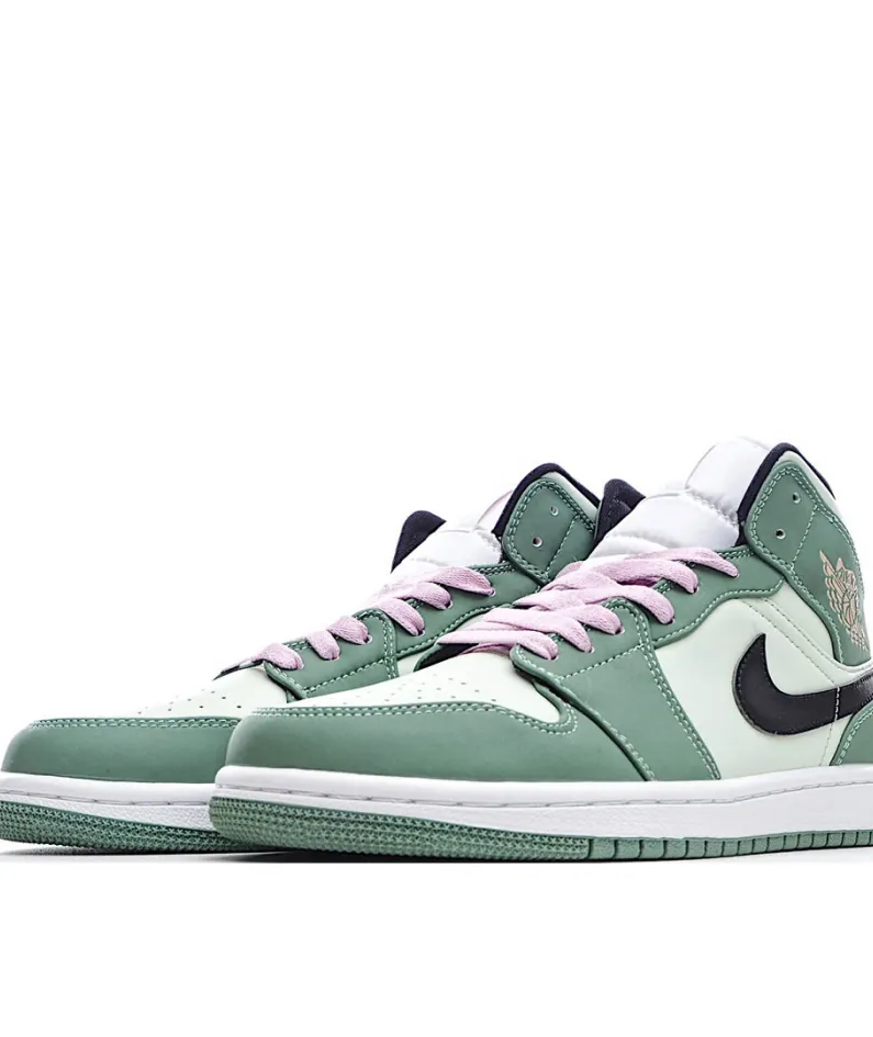 Wmns Air Jordan 1 Mid SE 'Dutch Green'