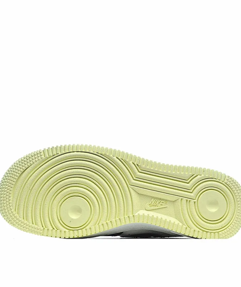 Nike AIR FORCE 1 LOW SURFACES IN “BARELY VOLT” 黑绿 