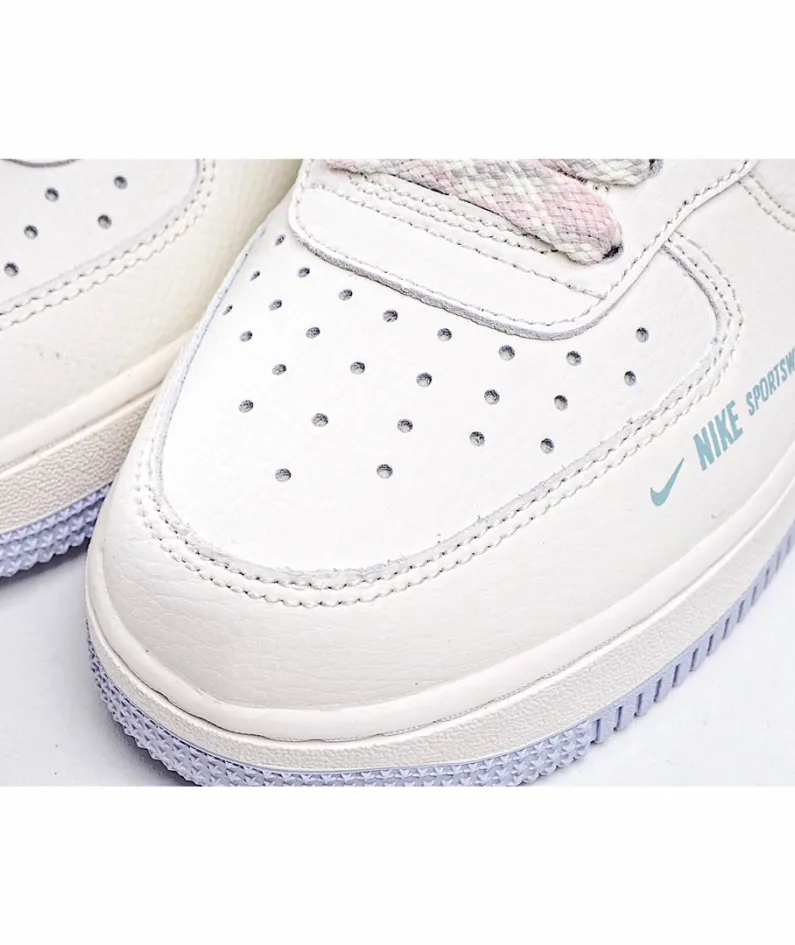 Nike Air Force 1 Mid  
