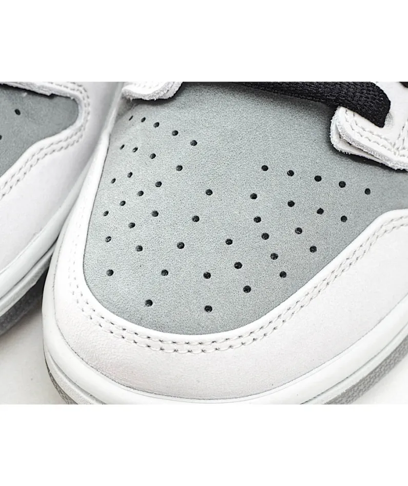 Nike sb dunk "VX1000 Comcorder" black, white and gray