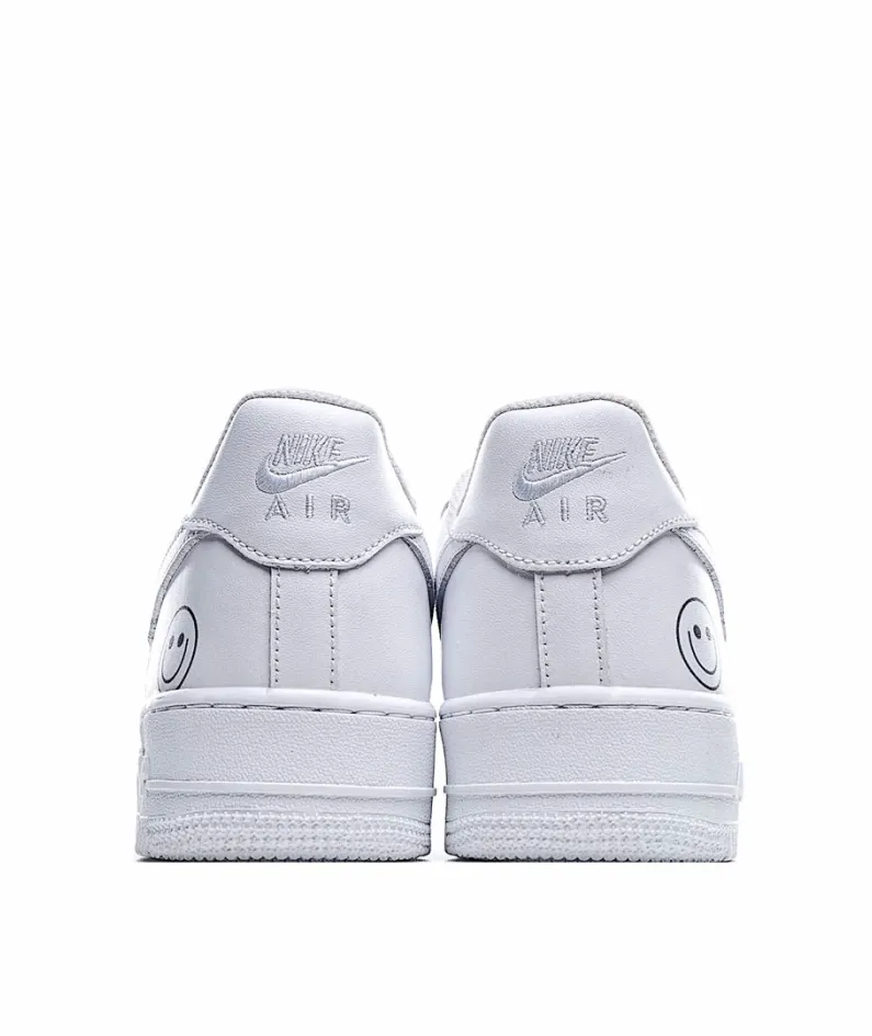 Nike Air Force 1 Low 07 Low Top Sneakers