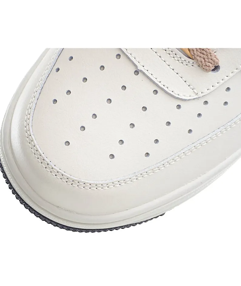 Nike Air Force 1 Low 07 Low Top Sneakers Brown