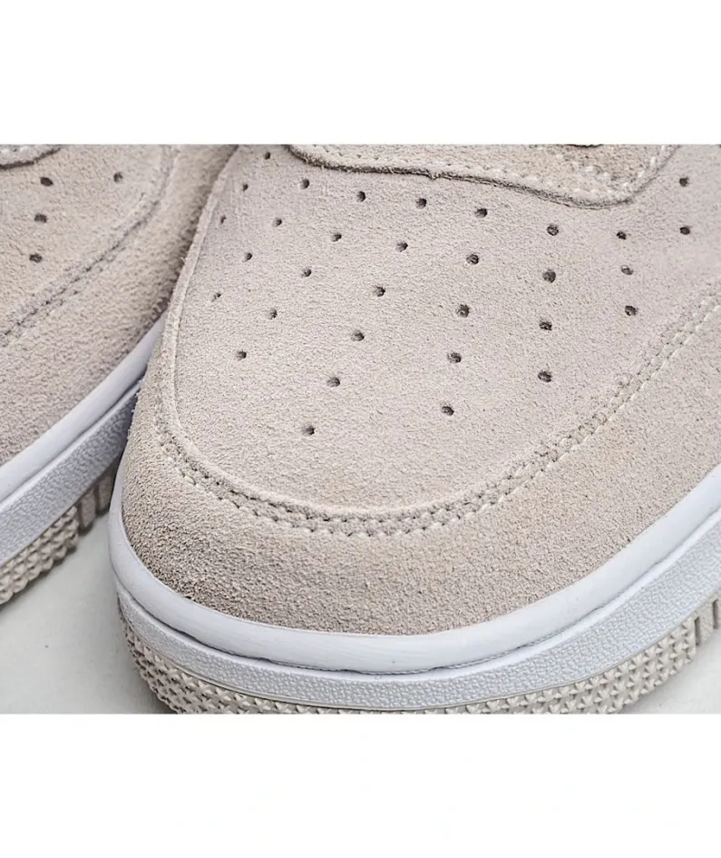 Nike Air Force1 07 Sneakers