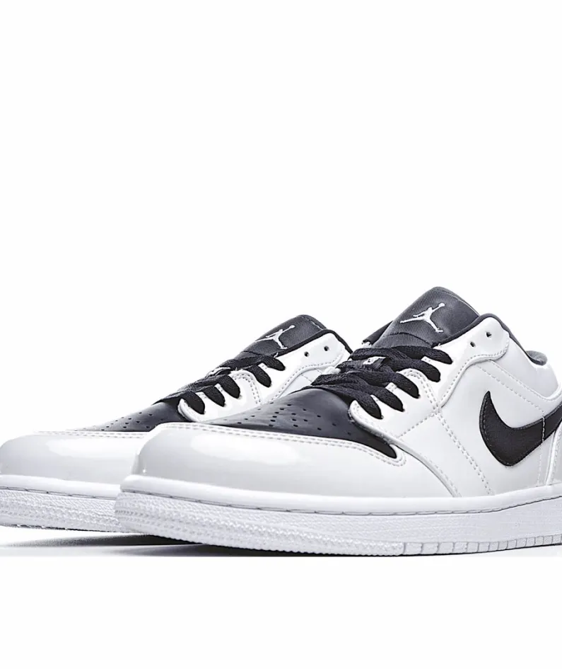 Nike Air Jordan 1 Low Black & White