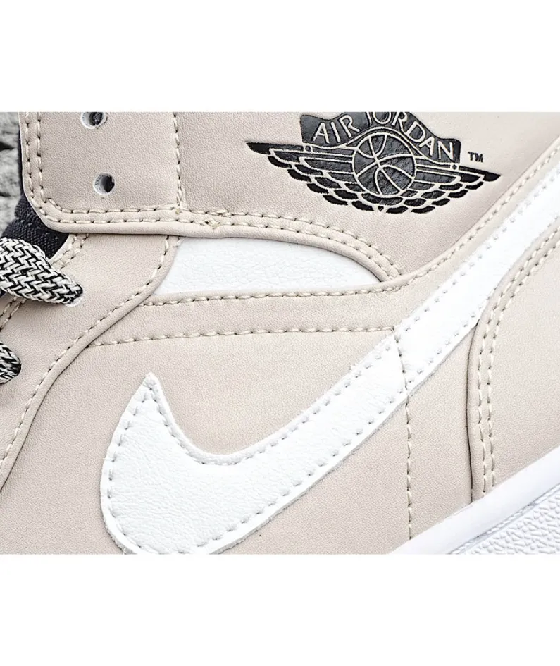 Air Jordan 1 Mid 'Desert Sand'