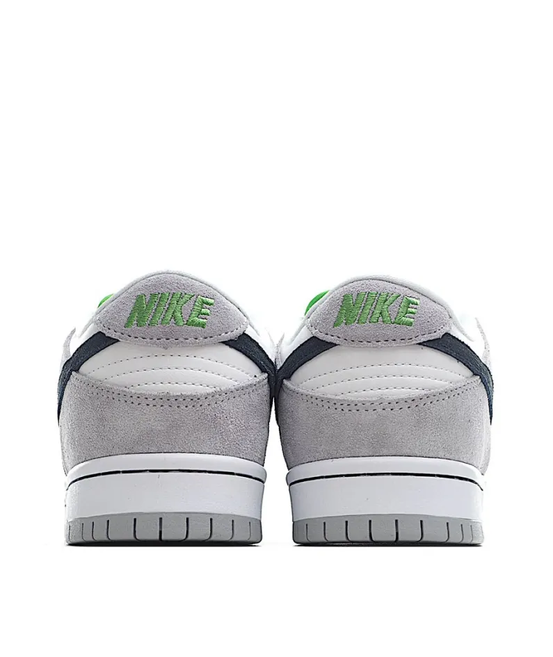 Nike SB Dunk Low Pro SB Sneakers
