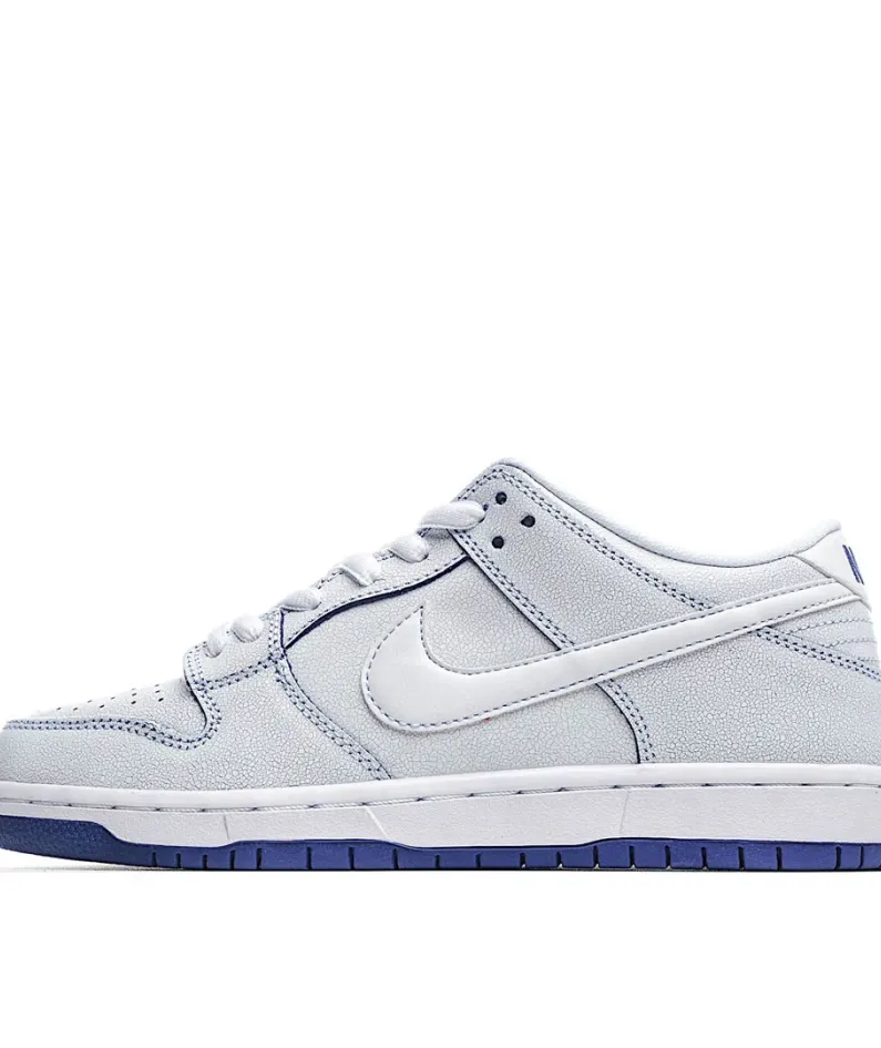 NIKE SB DUNK LOW Prynne