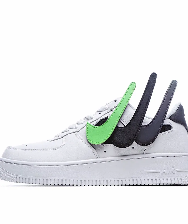 Nike Air Force 1 07 LV8 Sneakers