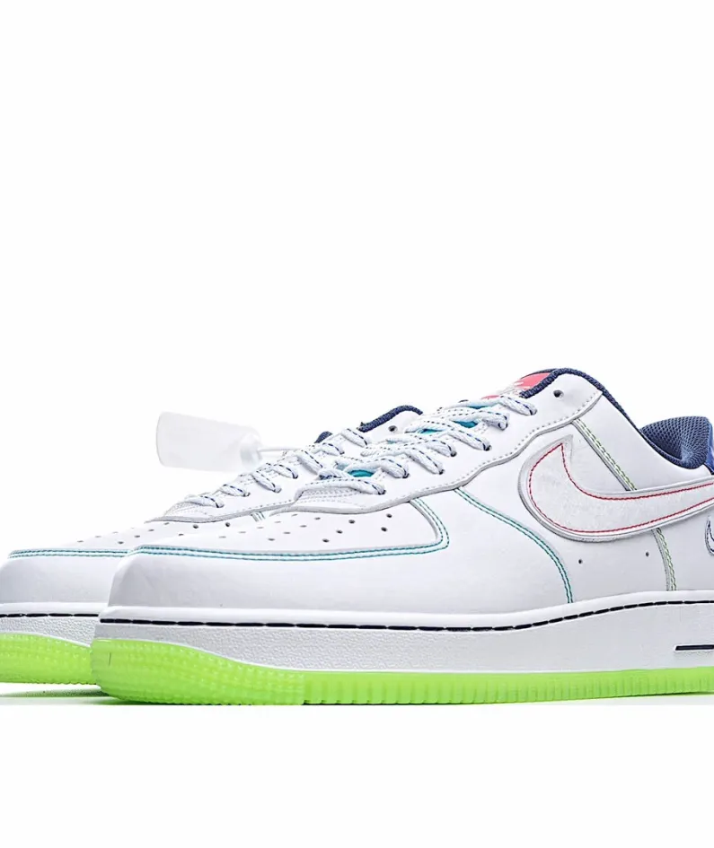 Nike Air Force 1 L ow“Outside The L ines” 