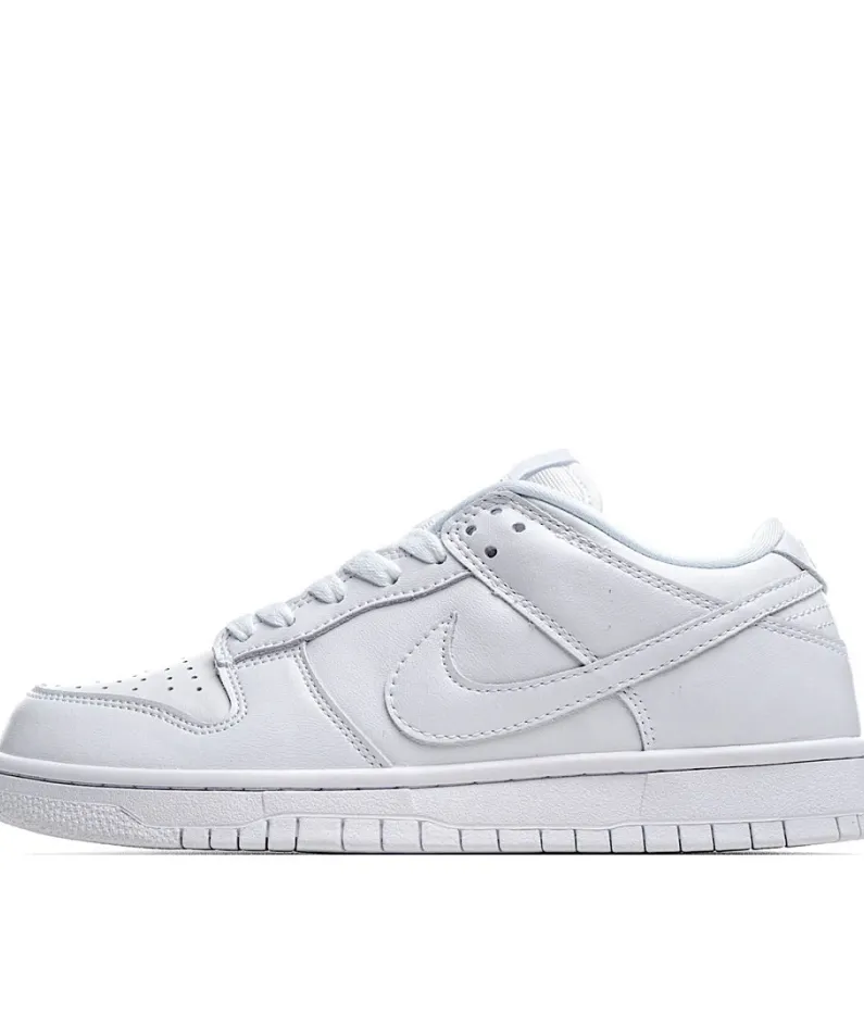 Nike Dunk SB Low white