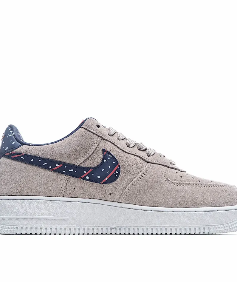 Nike Air Force 1 Low-Top Sneakers