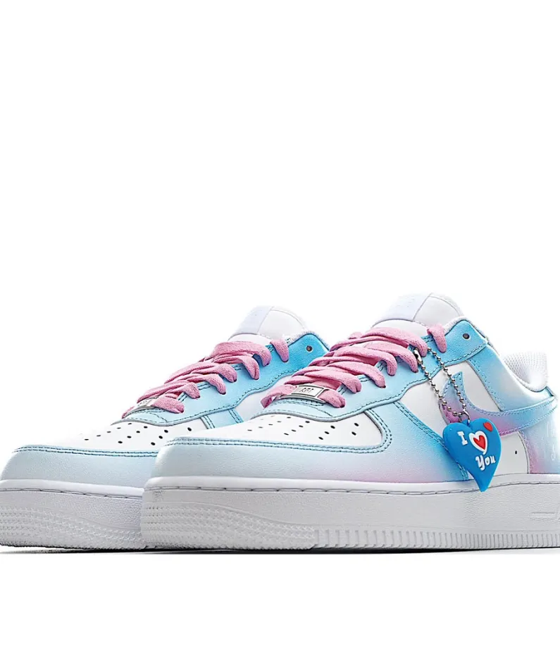 Nike Air Force 107 Low Low Top Sneakers