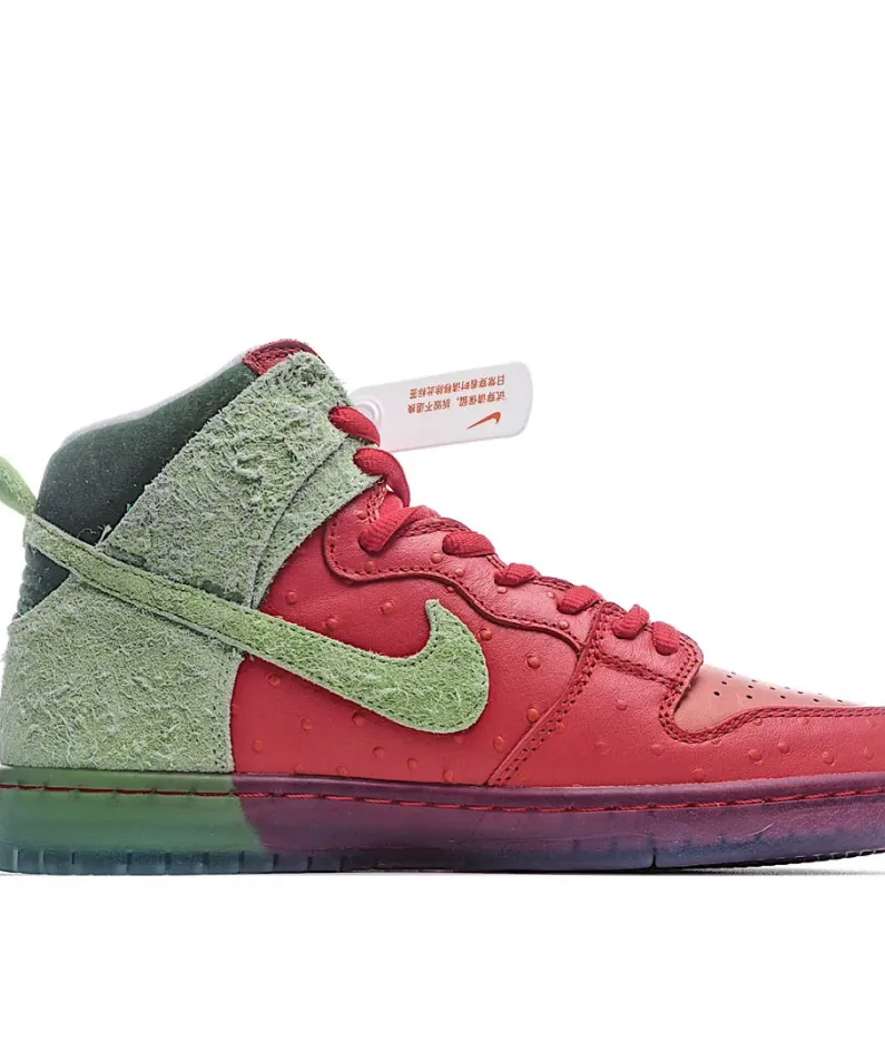 Nike SB Dunk Hi“Strawberry Cough