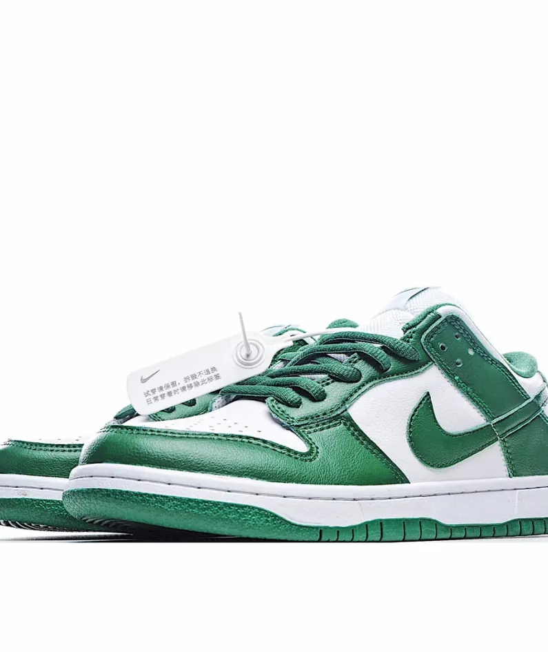 AJ1Low SB  Nike   x Air Jordan 1 Low UNC 白绿